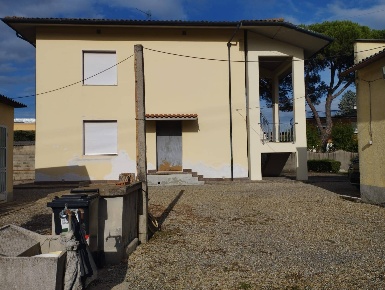 Foto Casa indipendente in Via XXV aprile, Castelfranco di Sotto Centro