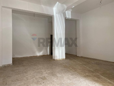 Foto Locale commerciale in Via Generale Bergonzoli 30, Palermo di 47 m²