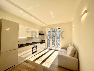 Foto Appartamento in Via Cenisio 32, Milano Cenisio di 45 m² con 2 locali