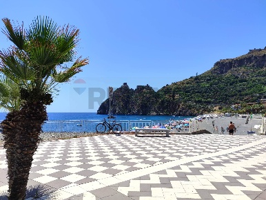 Foto Appartamento in Via Consolare Valeria 358, Sant'Alessio Siculo