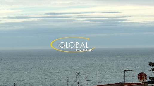 Foto Attico in Via Panoramica, Ancona Adriatico di 198 m² con 5 locali