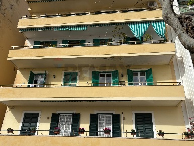 Foto Appartamento in VIA A.GRAMSCI 60, Anzio Centro Storico di 135 m²