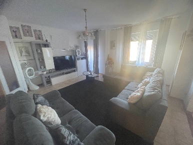 Foto Appartamento in Via San Giacomo, Monteprandone Centobuchi di 200 m²