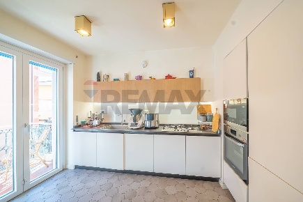 Foto Appartamento in via Col di Lana 18, Ciampino di 105 m² con 3 locali