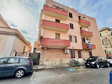 Foto Appartamento in Via Lazio, Ladispoli di 40 m² con 2 locali in affitto
