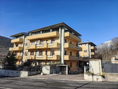 Foto Appartamento in PORTA NAPOLI, L'Aquila Villa Comunale di 260 m²