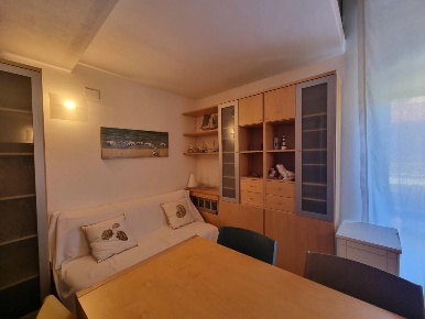 Foto Appartamento a Viareggio Lungomare di 70 m² con 4 locali in vendita