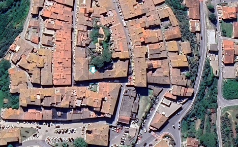 Foto Box a Peccioli Centro di 47 m² con 2 locali in vendita