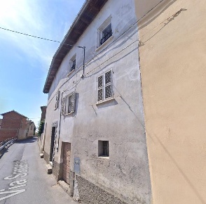 Foto Appartamento a Alice Bel Colle Centro di 212 m² con 4 locali