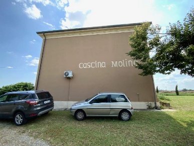 Foto Villa unifamiliare a Isola Sant'Antonio di 2192 m² con 8 locali