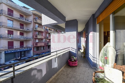 Foto Appartamento in Via Francesco Baracca 11, Mariano Comense Centro