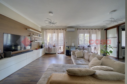 Foto Appartamento in Corso MONTE CUCCO 64, Torino Pozzo Strada di 123 m²