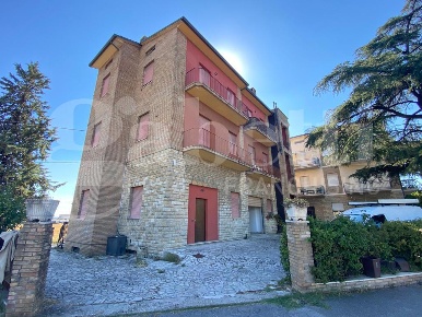 Foto Appartamento in Via INDIPENDENZA 34, Assisi Palazzo, Petrignano