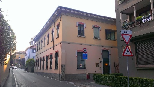 Foto Ufficio in Via Massimo D'Azeglio, Monza di 110 m² con 4 locali