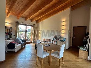 Foto Attico in via Aurelio Baggi 12, Sorisole Centro di 82 m² con 3 locali