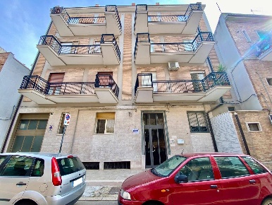 Foto Appartamento in VIA SABATINI 47, Lucera Centro di 106 m² con 4 locali