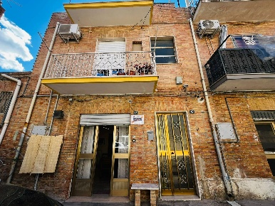 Foto Casa indipendente in VIA PERICLE TERLIZZI 47, Lucera Centro di 73 m²