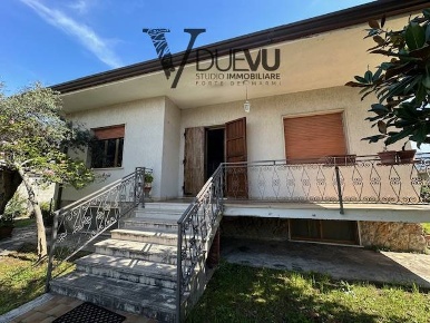 Foto Villa unifamiliare in Via Martiri della Sassaia 16, Forte dei Marmi