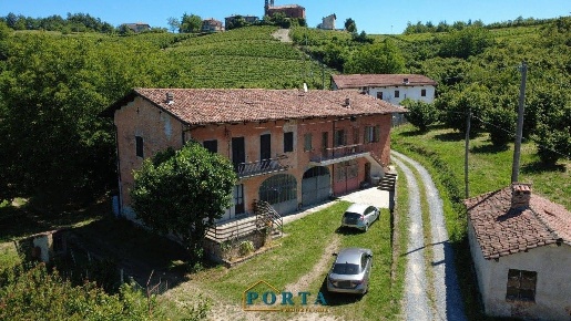 Foto Casa indipendente in Borgata Prà del Pozzo 8, Clavesana di 155 m²