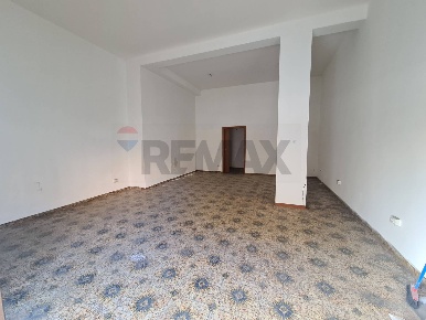 Foto Locale commerciale in VIA ALESSANDRO SPECCHI 79, Siracusa di 55 m²