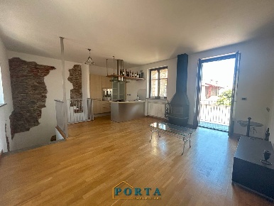 Foto Appartamento in Via Carrù 19, Piozzo Centro di 90 m² con 3 locali