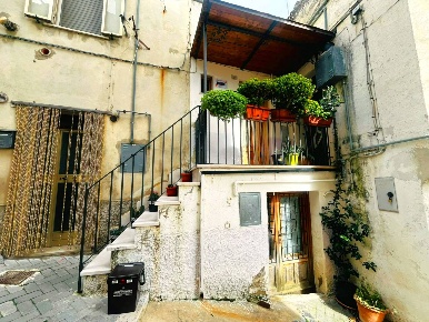 Foto Casa indipendente in VICO LIMONGELLI 23, Biccari di 113 m² in vendita