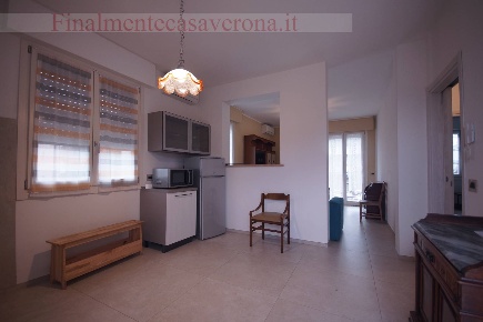 Foto Appartamento in Via Montini, Castelnuovo del Garda Centro di 125 m²