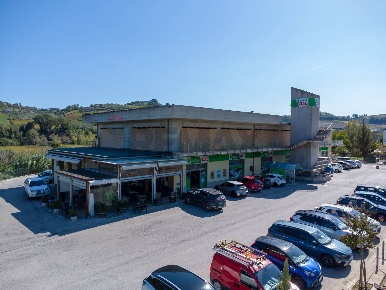 Foto Locale commerciale in Via Val di Foro SNC, Ripa Teatina Foro