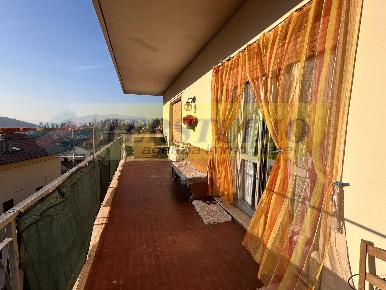 Foto Case semi ndipendenti in via Roma, Pontida Centro di 118 m² in vendita