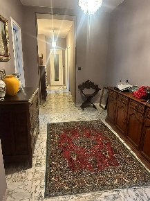 Foto Case semi ndipendenti in Corso Traiano 48, Torino di 130 m² in affitto