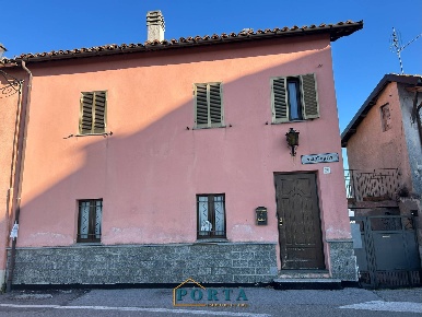 Foto Casa indipendente in Via Capris 29, Cigliè di 102 m² con 3 locali