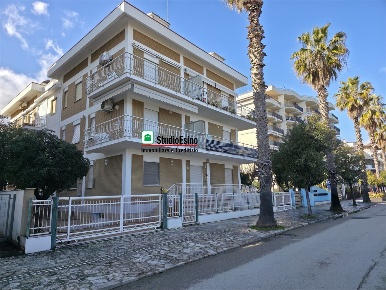 Foto Appartamento in viale Rinascimento, San Benedetto del Tronto di 56 m²