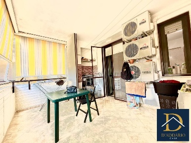 Foto Appartamento in piazza pertini, Taranto Paolo VI di 140 m² in vendita