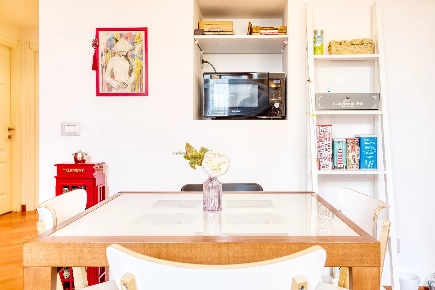 Foto Appartamento in Via Maestri Campionesi 3, Milano Cadore con 3 locali