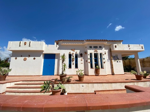 casa indipendente in vendita a Noto in zona Reitani