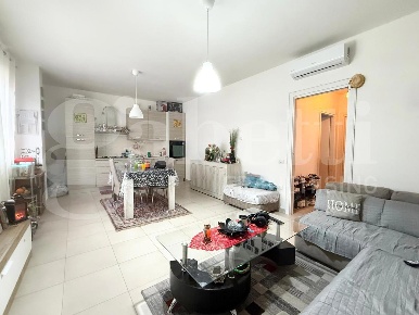 Foto Appartamento a Sinnai Centro di 70 m² con 3 locali in vendita