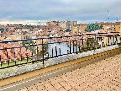 Foto Attico in Via Giuseppe Micheli 11, Parma San Leonardo di 73 m²