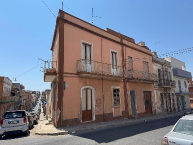 Foto Ufficio in Via Indipendenza 46, Pachino Centro di 150 m² in vendita
