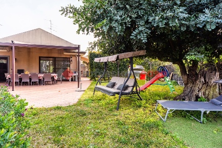 Foto Villa a schiera in Via Alexander Fleming 27, Sant'Agata li Battiati