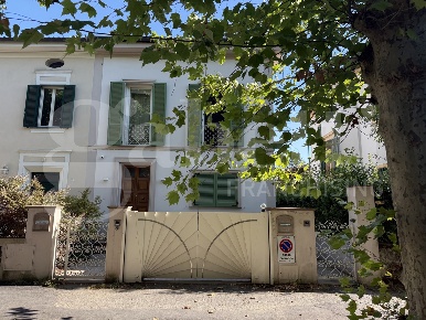 Foto Appartamento a Pontedera Villaggi, Bellaria di 150 m² con 7 locali