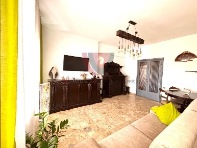 Foto Appartamento a Siena Petriccio - Acquacalda di 98 m² con 4 locali