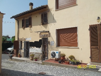 Foto Appartamento a Cascina San Frediano Sud - San Lorenzo a Pagnatico