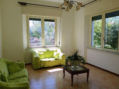 Foto Appartamento a Pisa Porta a Lucca di 110 m² con 5 locali in affitto