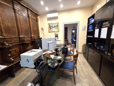 Foto Ufficio a Lucca Sant'Angelo di 40 m² con 3 locali in affitto