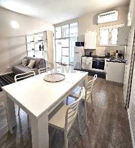 Foto Appartamento a Lovere di 80 m² con 4 locali in affitto
