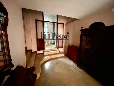 Foto Appartamento in ISOLA PESCHERIA, Treviso di 250 m² con 5 locali