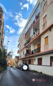 Foto Appartamento in Viale gazzi, Messina Gazzi di 96 m² con 3 locali