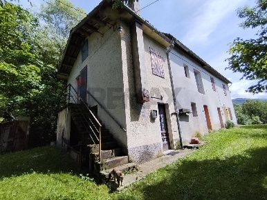 Foto Case semi ndipendenti in Via Vanie 4, Borgo Valbelluna di 120 m²