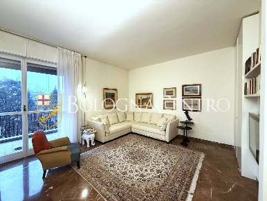 Foto Appartamento in Via Degli Orti, Bologna Murri di 125 m² con 7 locali