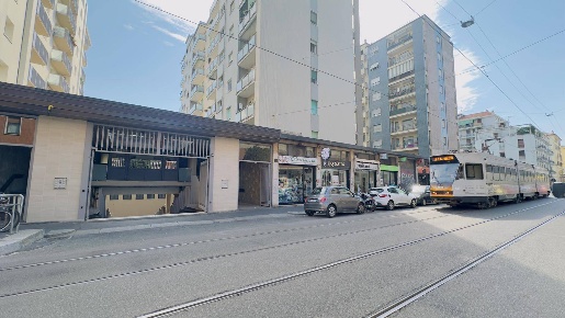 Foto Appartamento in Via Bergamo 12, Milano Montenero di 156 m² in vendita